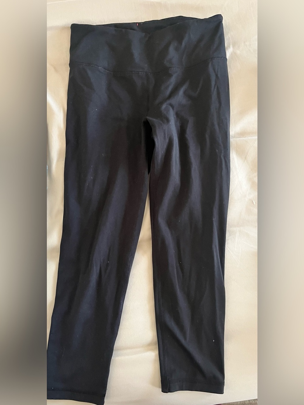 Victoria's Secret VSX Sport Black Women’s Capri Leggings